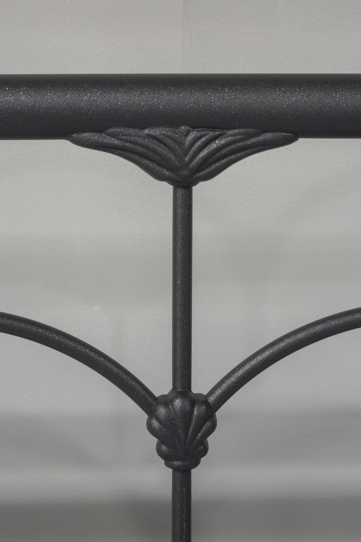 Queen Headboard I48947