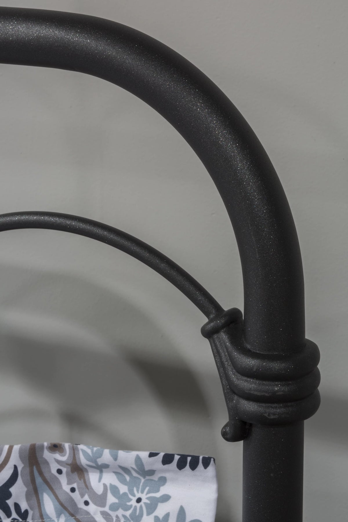 Queen Headboard I48947