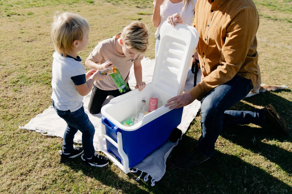 38 QT Blue Hard-Sided Ice Chest Cooler with Wheels X9806